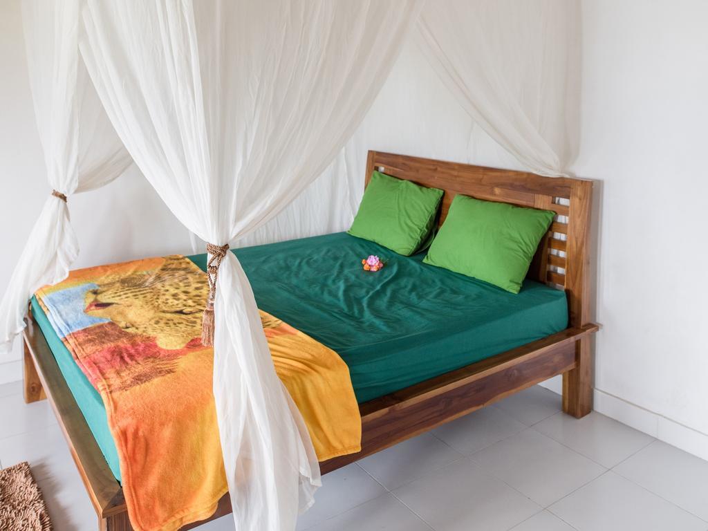 Banana Guest House Batununggul Εξωτερικό φωτογραφία